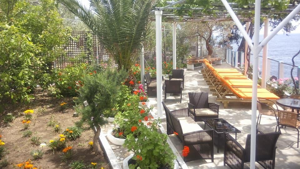 Gorgona Rooms Αλυκή Εξωτερικό φωτογραφία